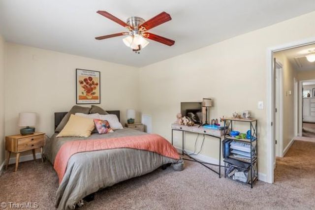 4220 Mae Len Drive, Winston-salem, NC 27107