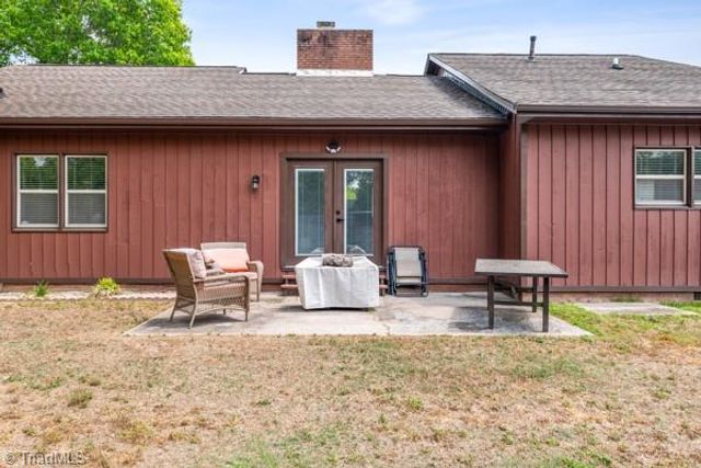 4220 Mae Len Drive, Winston-salem, NC 27107