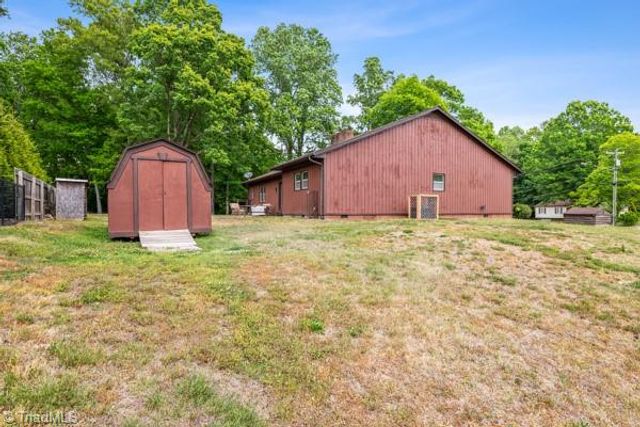 4220 Mae Len Drive, Winston-salem, NC 27107