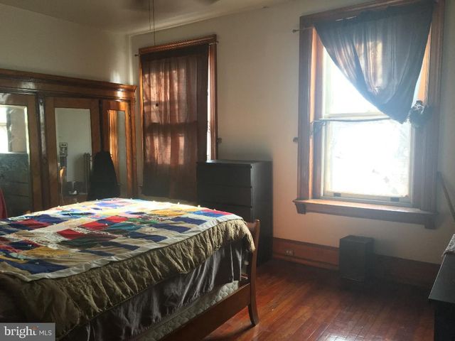 151 W SUSQUEHANNA AVE, Philadelphia, PA 19122