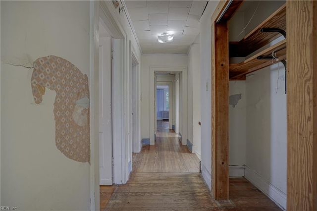 1512 Mathews TER, Portsmouth, VA 23704