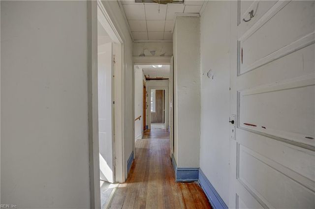 1512 Mathews TER, Portsmouth, VA 23704