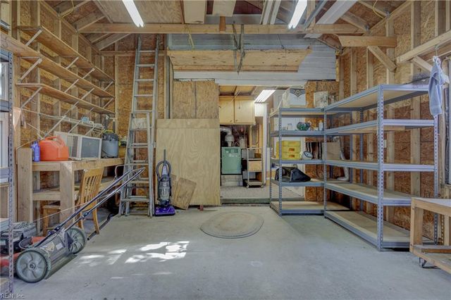 1512 Mathews TER, Portsmouth, VA 23704