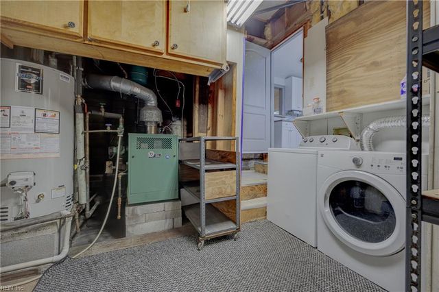 1512 Mathews TER, Portsmouth, VA 23704