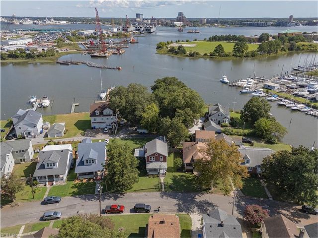 1512 Mathews TER, Portsmouth, VA 23704