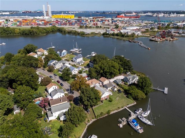 1512 Mathews TER, Portsmouth, VA 23704