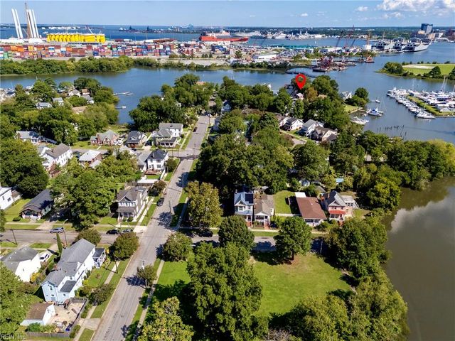 1512 Mathews TER, Portsmouth, VA 23704