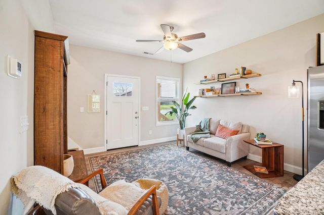 688 Dairy Street, Hendersonville, NC 28739