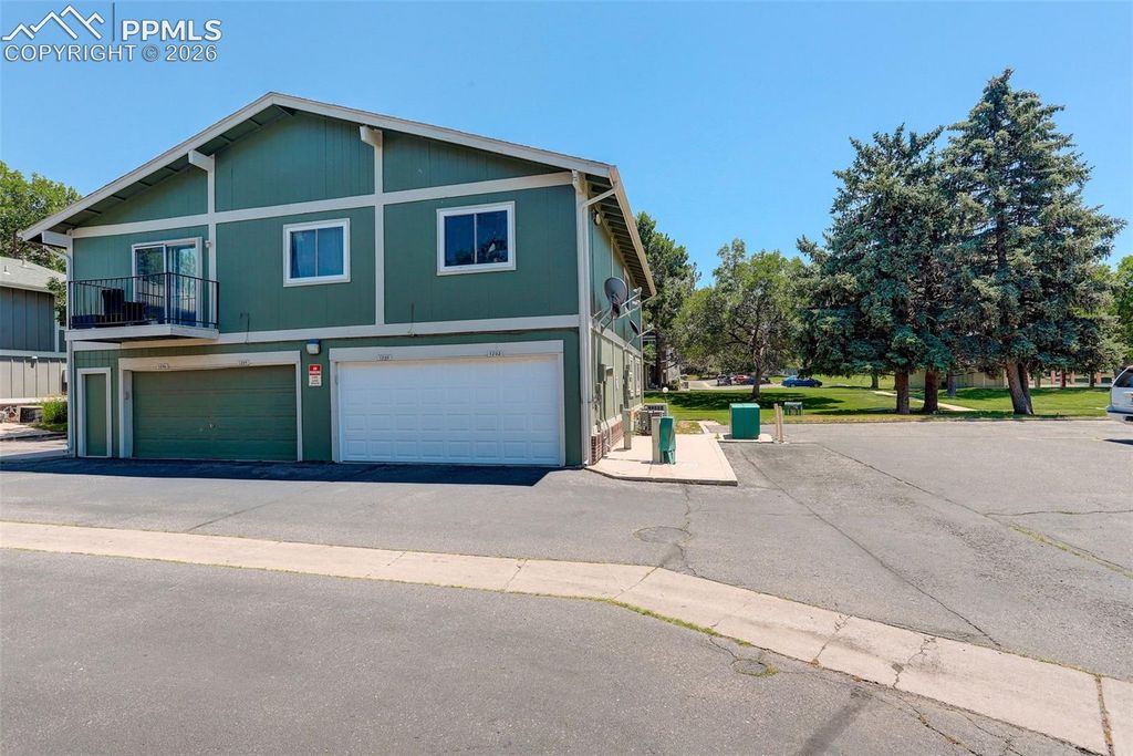 1204 S Uvalda Street, Aurora, CO 80012 — photo 5