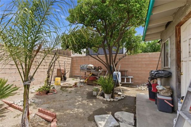 5538 N Aspan, Azusa, CA 91702