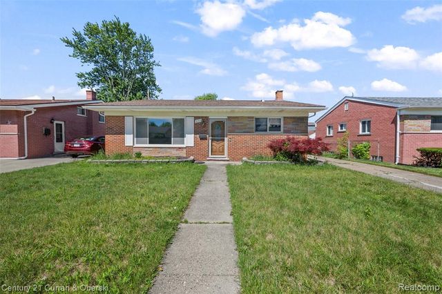 692 Easley Drive, Westland, MI 48186