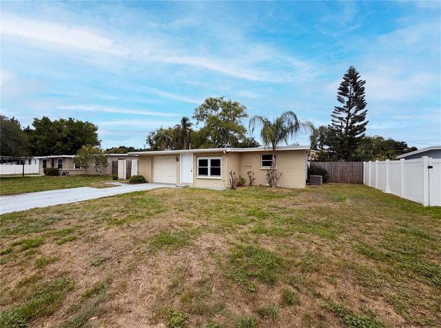 10463 110TH AVENUE, Largo, FL 33773
