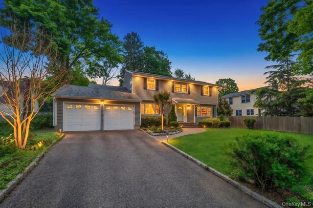 30 Fort Hill Road, Huntington, NY 11743