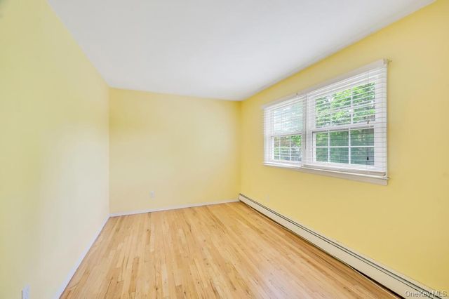 30 Fort Hill Road, Huntington, NY 11743
