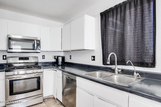 247 W Placita Casas Bonitas, Tucson, AZ 85706
