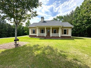 42 Powell NW Road, Adairsville, GA 30103