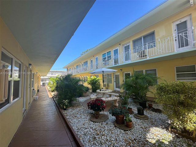 8101 Abbott Avenue 17, Miami Beach, FL 33141