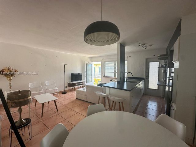 8101 Abbott Avenue 17, Miami Beach, FL 33141