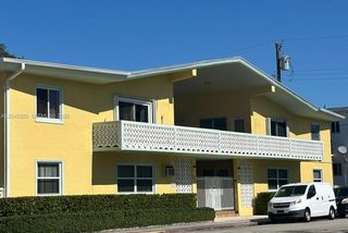 8101 Abbott Avenue 17, Miami Beach, FL 33141