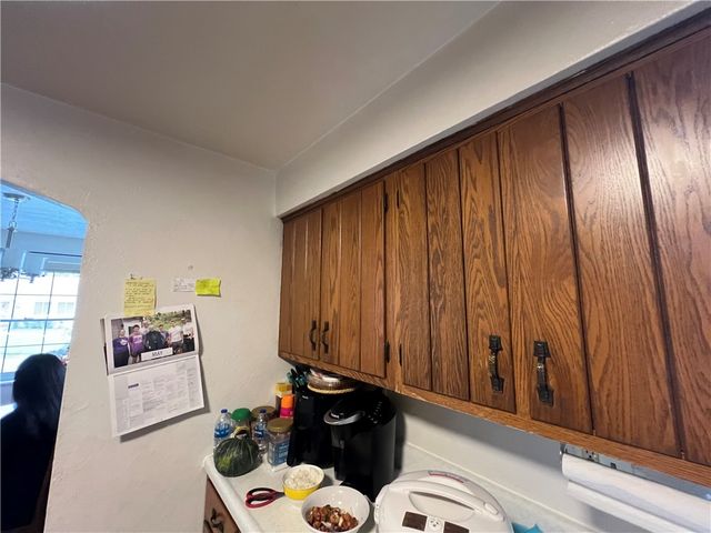 1424 Senior Dr, Baldwin Boro, PA 15227