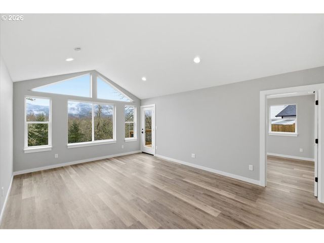 1453 45TH Ave, Sweet Home, OR 97386