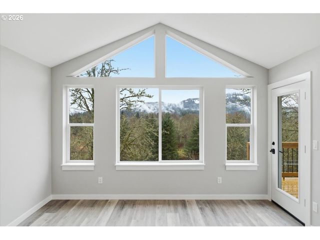 1453 45TH Ave, Sweet Home, OR 97386