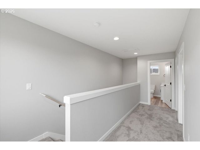 1453 45TH Ave, Sweet Home, OR 97386