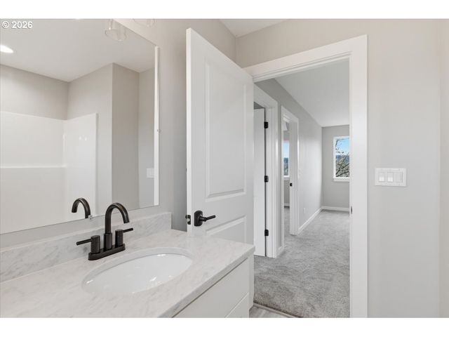 1453 45TH Ave, Sweet Home, OR 97386