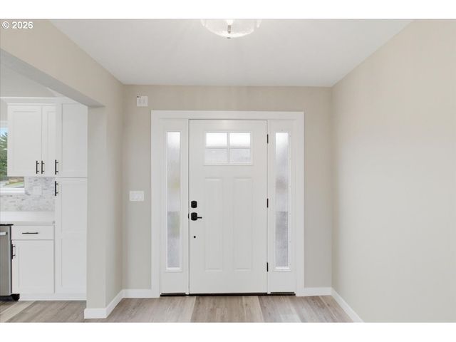 1453 45TH Ave, Sweet Home, OR 97386