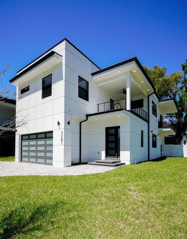 3201 W NASSAU STREET, Tampa, FL 33607