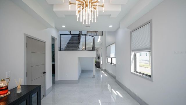 3201 W NASSAU STREET, Tampa, FL 33607