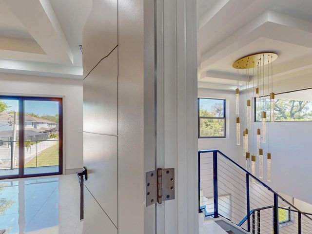 3201 W NASSAU STREET, Tampa, FL 33607