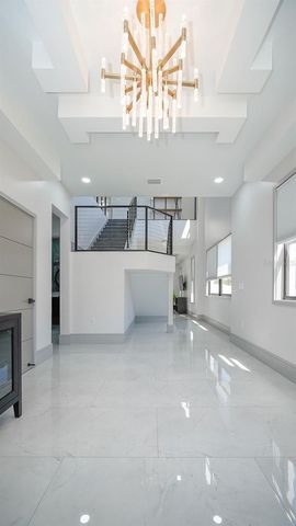 3201 W NASSAU STREET, Tampa, FL 33607