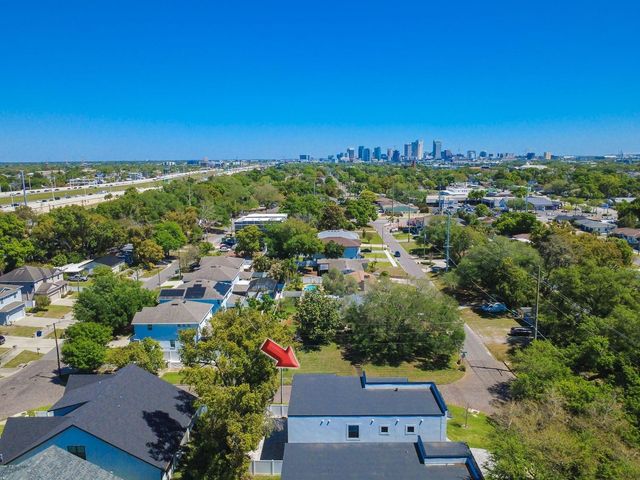 3201 W NASSAU STREET, Tampa, FL 33607