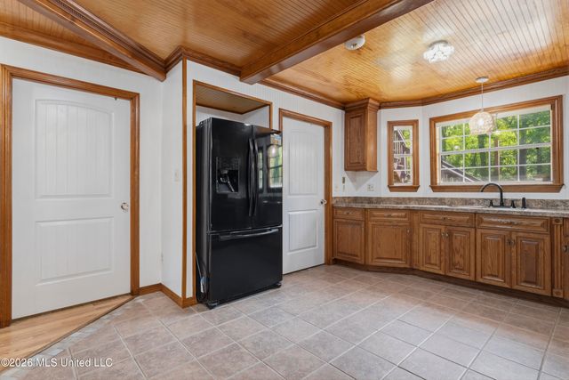 7090 Meadow Dale Street, Bay Saint Louis, MS 39520