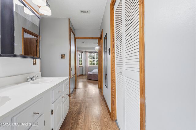 7090 Meadow Dale Street, Bay Saint Louis, MS 39520