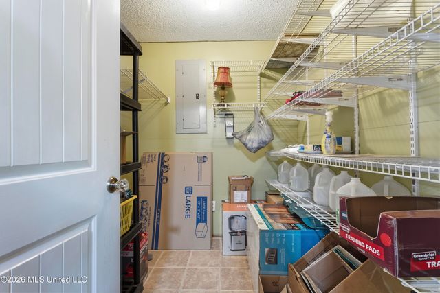 7090 Meadow Dale Street, Bay Saint Louis, MS 39520