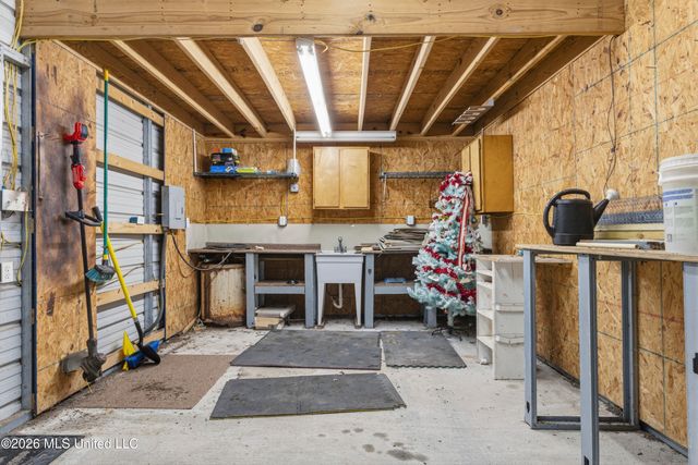 7090 Meadow Dale Street, Bay Saint Louis, MS 39520