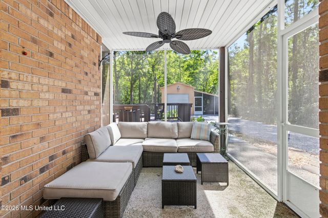 7090 Meadow Dale Street, Bay Saint Louis, MS 39520