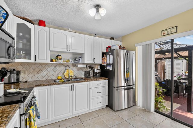 1610 Forest Lakes Circle B, West Palm Beach, FL 33406