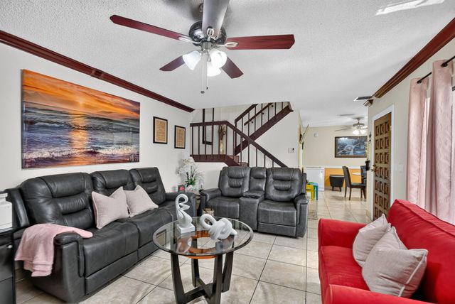 1610 Forest Lakes Circle B, West Palm Beach, FL 33406