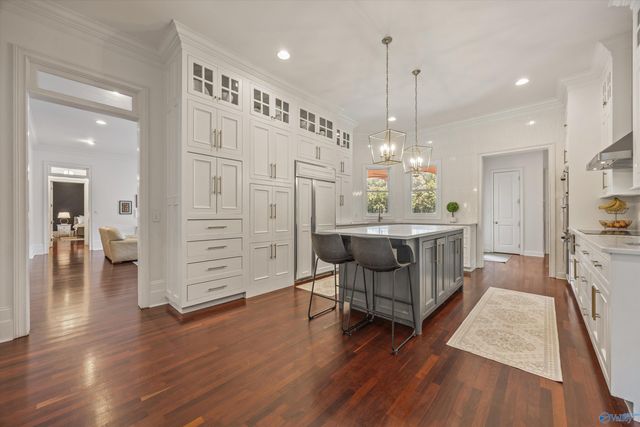 1627 Lake Cove Drive SW, Decatur, AL 35603