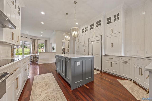 1627 Lake Cove Drive SW, Decatur, AL 35603