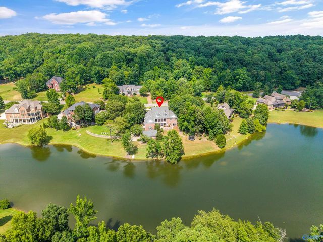 1627 Lake Cove Drive SW, Decatur, AL 35603