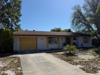 9249 Northcliffe Boulevard, Spring Hill, FL 34606