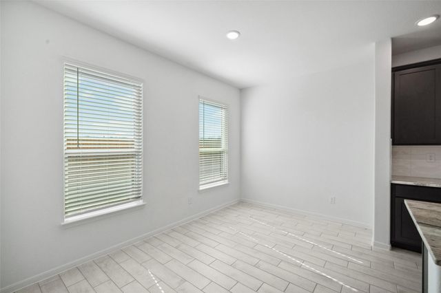 3310 Rolling River Drive, Baytown, TX 77521