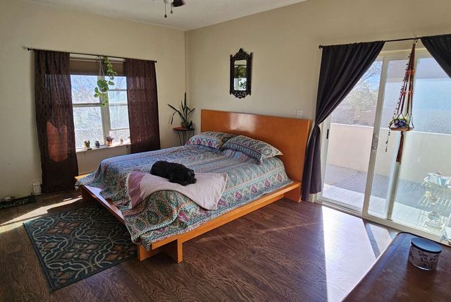 4313 Vuelta Colorada, Santa Fe, NM 87507