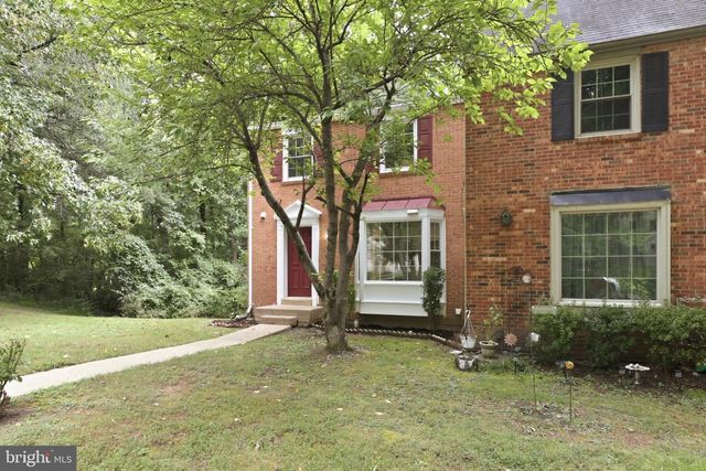 2915 ELLENWOOD DR, Fairfax, VA 22031