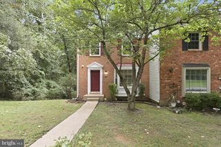 2915 ELLENWOOD DR, Fairfax, VA 22031