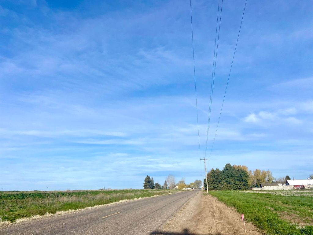 TBD 100 N Lot 4, Rupert, ID 83350 photo 3